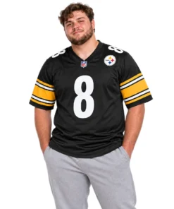 Pittsburgh Steelers Aaron Rodgers Jersey – model front view